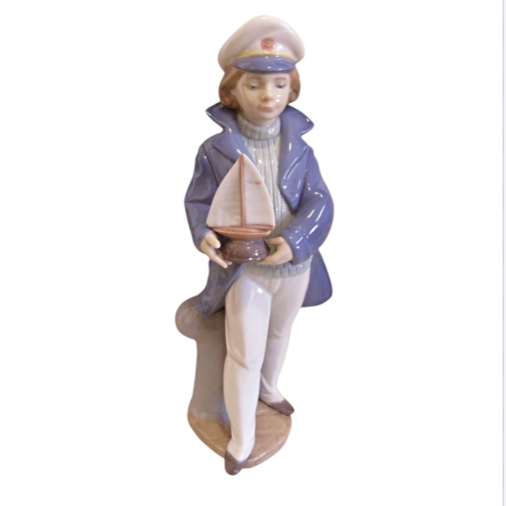 LLADRO LITTLE SAILOR BOY 1996-99 PORCELAIN FIGURINE 6314 In Original Box